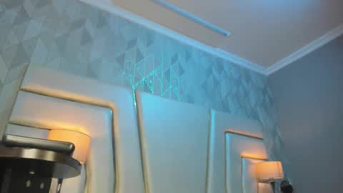 Snapshot of anahisbennett chatting on 31, 10, 2025 Anahis online show from 31, 10, 2025