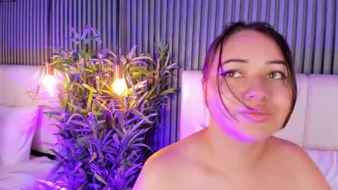  Anais clark  online show from 5, 1, 2026