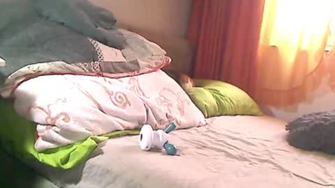 Snapshot of anaiserebel chatting on 12, 11, 2025 anaiserebel online show from 12, 11, 2025