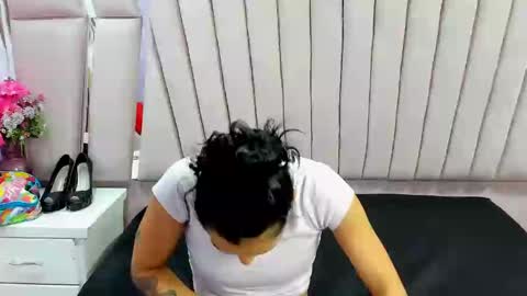 Snapshot of anales_deep_69 chatting on 15, 2, 2025 AbbyAndAntonela online show from 15, 2, 2025