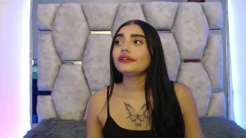 Snapshot of analymilles chatting on 24, 10, 2025 analymilles online show from 24, 10, 2025