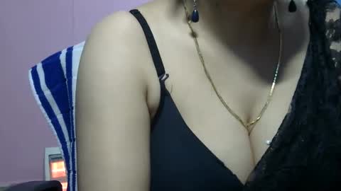 anamika794088 online show from 17, 12, 2024