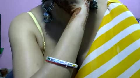 Snapshot of anamika794088 chatting on 9, 10, 2025 anamika794088 online show from 9, 10, 2025