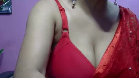 Snapshot of anamika794088 chatting on 15, 10, 2025 anamika794088 online show from 15, 10, 2025