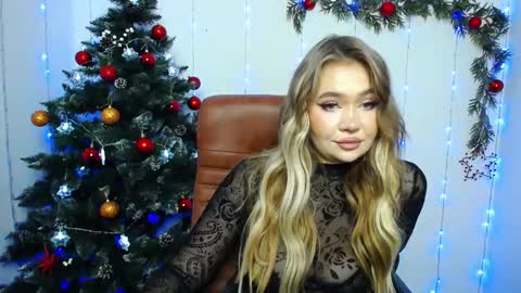 anastacyyellig online show from 13, 12, 2024