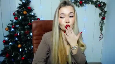 anastacyyellig online show from 21, 12, 2024