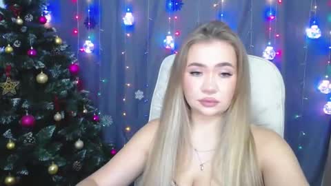anastacyyellig online show from 24, 12, 2024