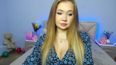 anastacyyellig online show from 16, 1, 2025