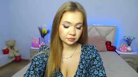 anastacyyellig online show from 16, 1, 2025