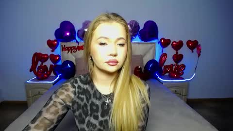 anastacyyellig online show from 4, 2, 2025