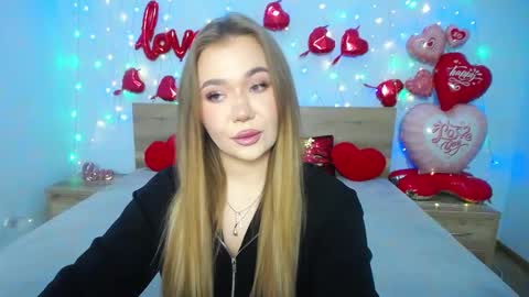 anastacyyellig online show from 7, 2, 2025