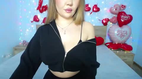 anastacyyellig online show from 7, 2, 2025