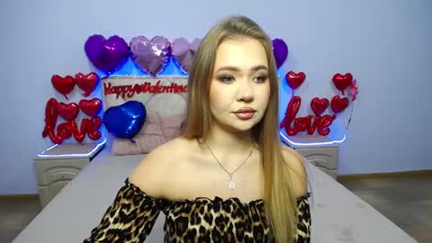 anastacyyellig online show from 10, 2, 2025