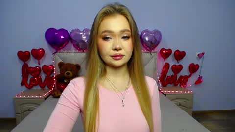 anastacyyellig online show from 5, 3, 2025