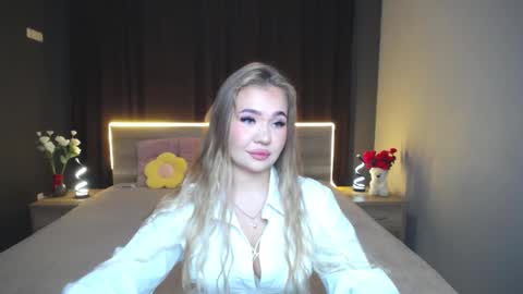 anastacyyellig online show from 15, 9, 2025