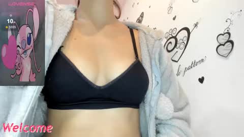 Snapshot of anastasia_tuya chatting on 19, 9, 2025 anastasia online show from 19, 9, 2025