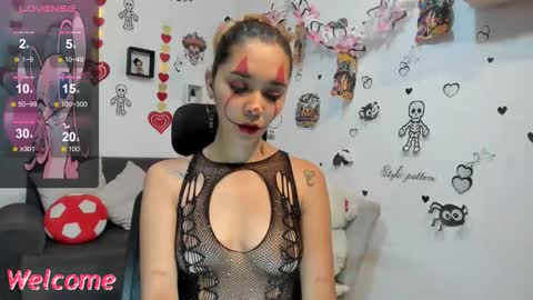 Snapshot of anastasia_tuya chatting on 15, 10, 2025 anastasia online show from 15, 10, 2025