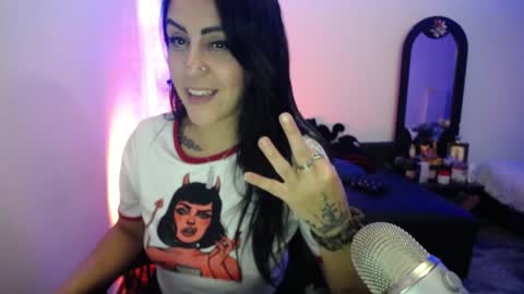 Jennyfer.... but u can say me Anastasia online show from 15, 1, 2025