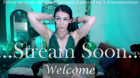 Jennyfer.... but u can say me Anastasia online show from 16, 2, 2025