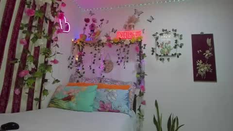 Independent online show from 24, 11, 2025