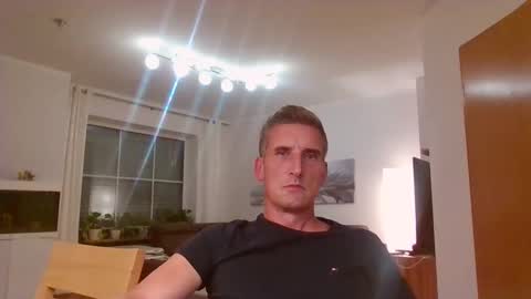 Snapshot of andre029 chatting on 11, 9, 2025 Name online show from 11, 9, 2025