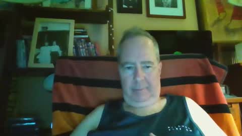 Snapshot of andre6045 chatting on 9, 2, 2026 andre6045 online show from 9, 2, 2026