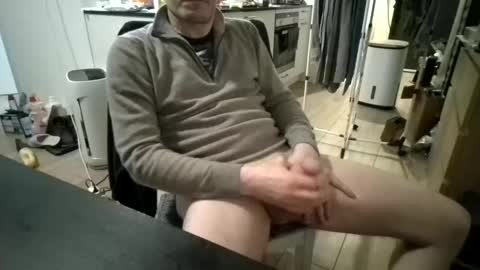 my skyp       ericson1976 online show from 6, 3, 2025