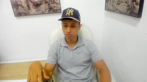 Andre Blow online show from 9, 9, 2025