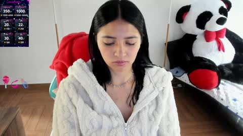 Snapshot of andrea_bonnie chatting on 27, 1, 2025 andrea_bonnie online show from 27, 1, 2025