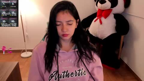 Snapshot of andrea_bonnie chatting on 1, 3, 2025 andrea_bonnie online show from 1, 3, 2025