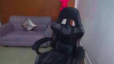 Andrea online show from 7, 3, 2025