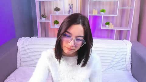 Snapshot of andreajohnsons chatting on 9, 4, 2026 andreajohnsons online show from 9, 4, 2026