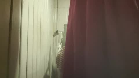 Snapshot of andreasdeep69 chatting on 24, 11, 2025 andreasdeep69 online show from 24, 11, 2025