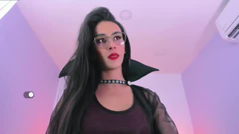 Snapshot of andreea_marin chatting on 1, 11, 2025 andreea_marin online show from 1, 11, 2025