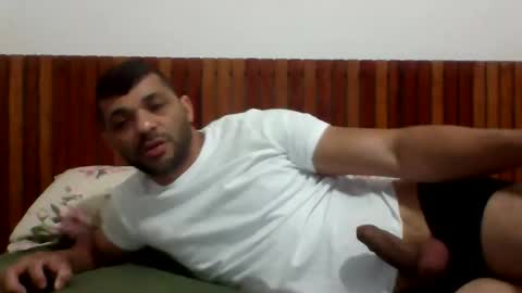 Snapshot of andreloko123 chatting on 12, 11, 2025 andreloko123 online show from 12, 11, 2025