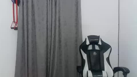 andres180950734 online show from 10, 11, 2025