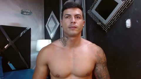 insta andres clark  online show from 23, 12, 2024