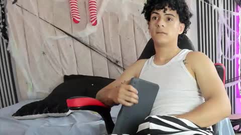 andres_cream online show from 31, 10, 2025