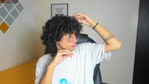 andres_ocasio online show from 2, 10, 2025