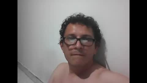 Snapshot of andresfloga chatting on 5, 10, 2025 andresfloga online show from 5, 10, 2025