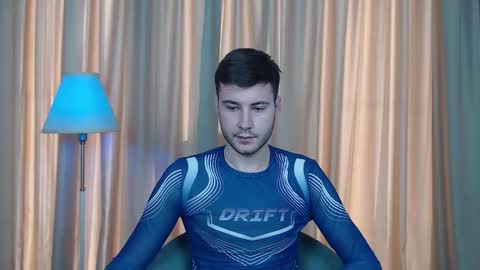 Justin Andrew online show from 1, 11, 2025