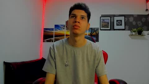 Snapshot of andrew_2811 chatting on 21, 10, 2025 andrew_2811 online show from 21, 10, 2025