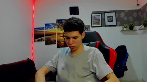 Snapshot of andrew_2811 chatting on 1, 11, 2025 andrew_2811 online show from 1, 11, 2025