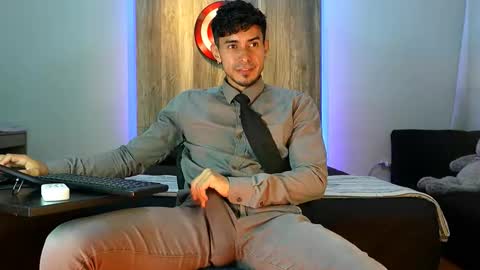 Andrew online show from 7, 11, 2025