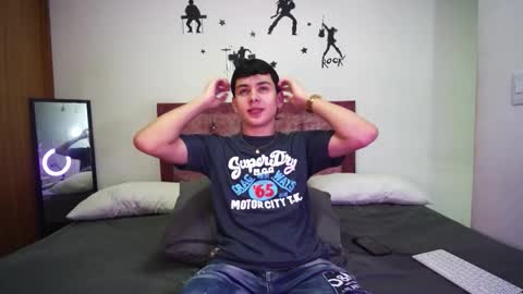 andrew restrepo online show from 15, 10, 2025