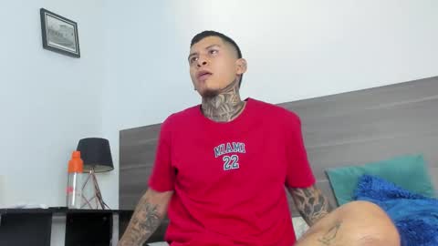 Snapshot of andrew_sanders69 chatting on 8, 11, 2025 andrew_sanders69 online show from 8, 11, 2025