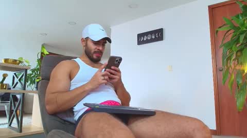 ANDREW WEST online show from 30, 10, 2025