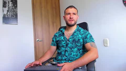 Snapshot of andrewdiaz_ chatting on 14, 9, 2025 Andrew Diaz online show from 14, 9, 2025