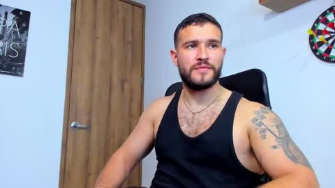 Snapshot of andrewdiaz_ chatting on 14, 10, 2025 Andrew Diaz online show from 14, 10, 2025