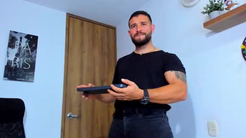 Snapshot of andrewdiaz_ chatting on 16, 10, 2025 Andrew Diaz online show from 16, 10, 2025